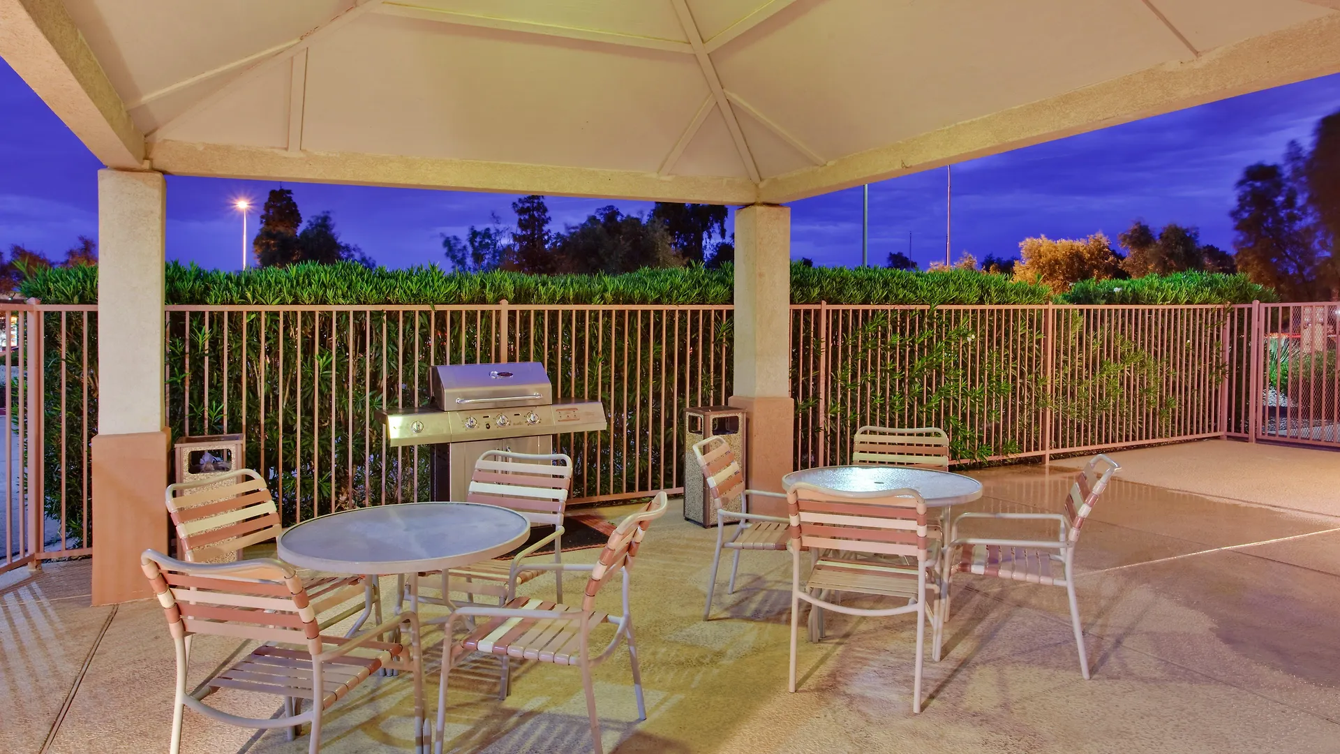 Sonesta Simply Suites Phoenix Tempe Stati Uniti