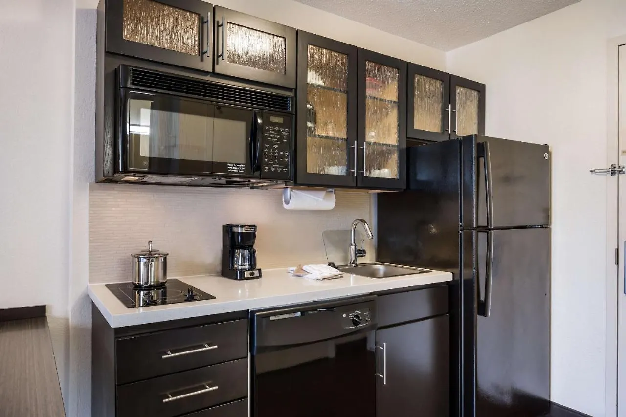 Sonesta Simply Suites Phoenix Tempe