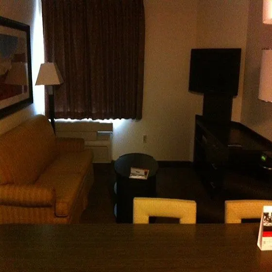 Sonesta Simply Suites Phoenix Tempe