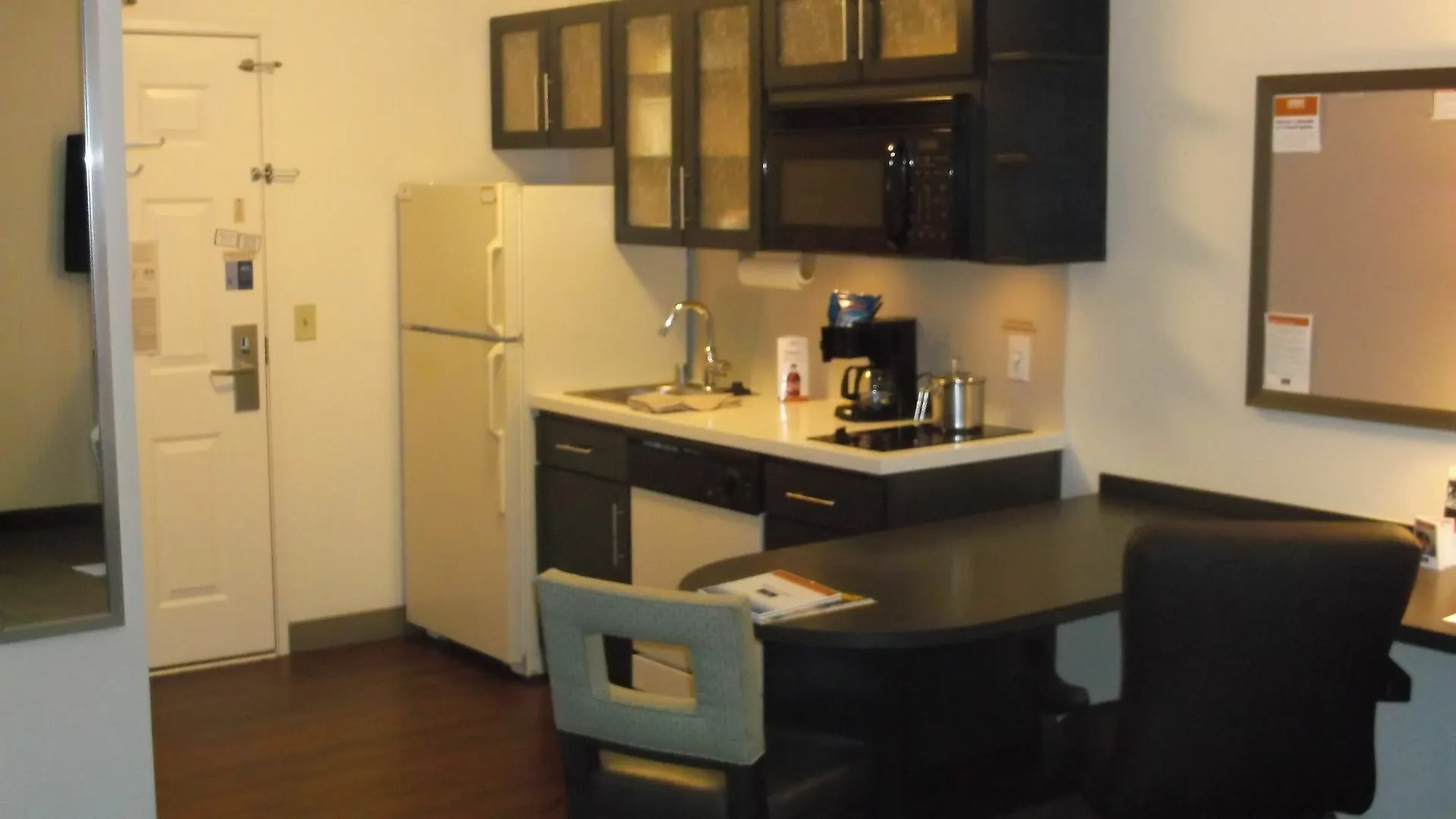 Sonesta Simply Suites Phoenix Tempe 2*,  Stati Uniti